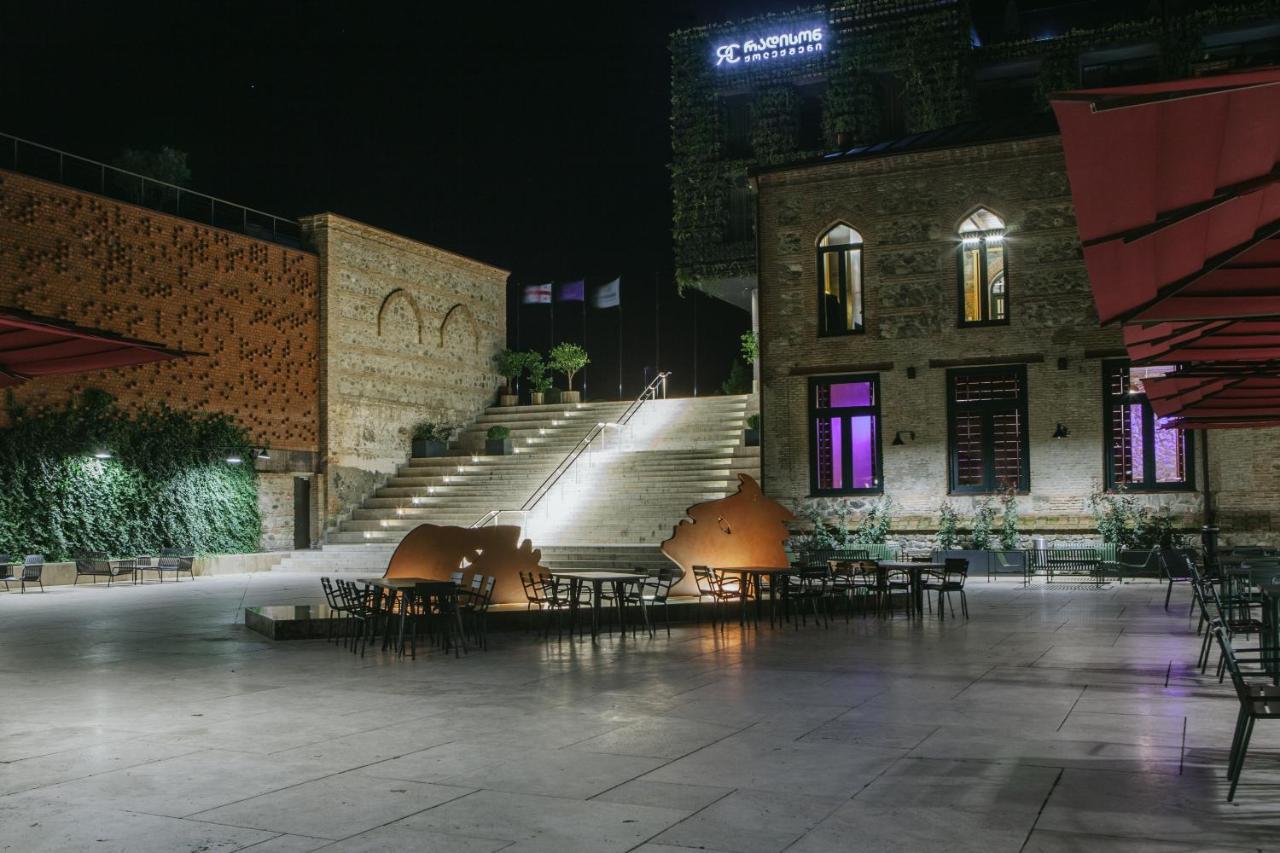 Tsinandali Estate, A Radisson Collection Hotel ภายนอก รูปภาพ The courtyard of the museum
