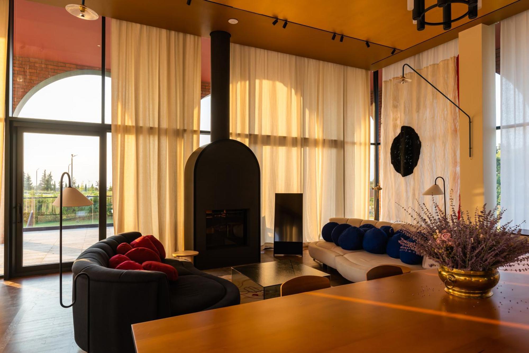 Tsinandali Estate, A Radisson Collection Hotel ภายนอก รูปภาพ